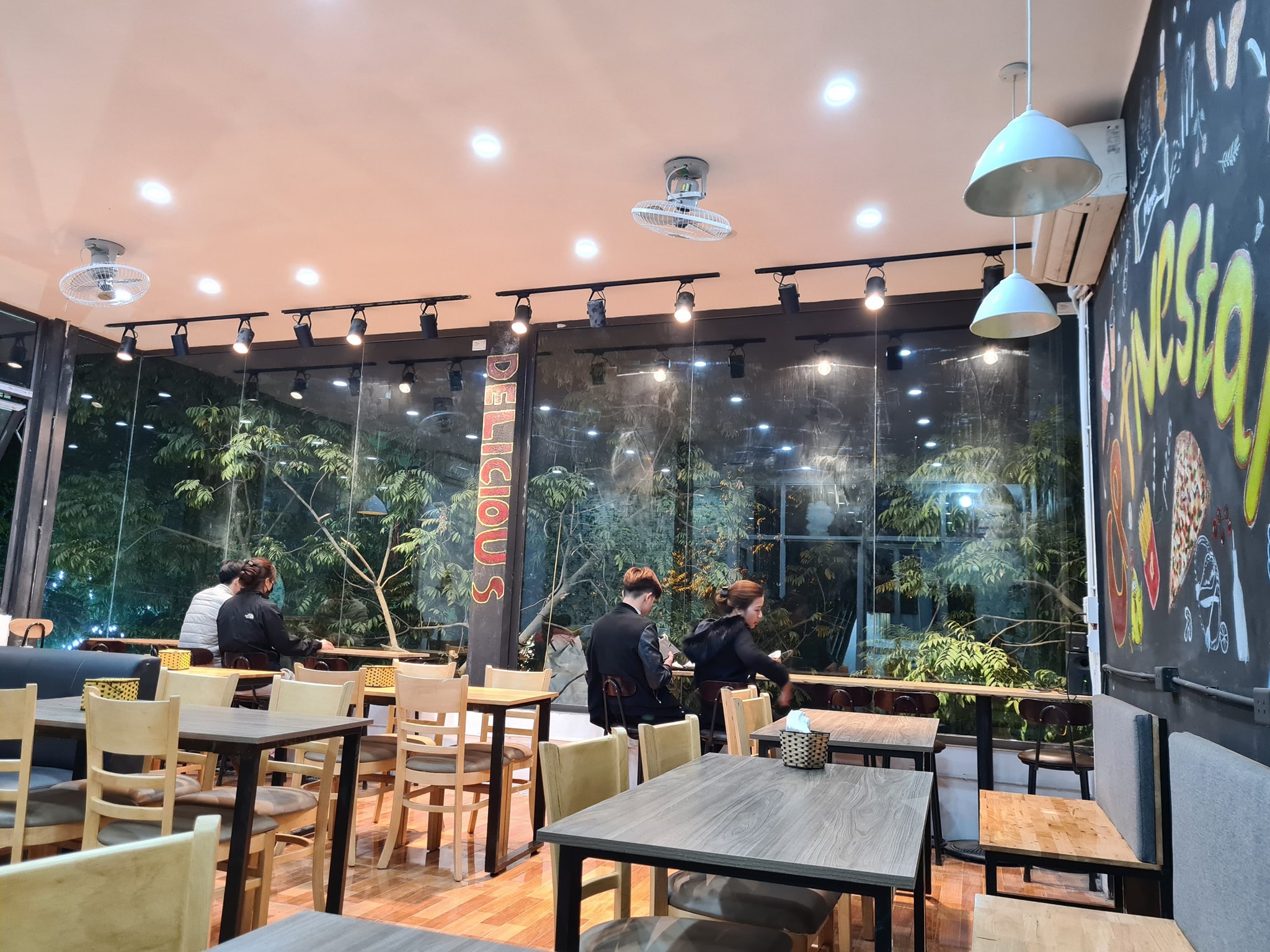 Gà Rán Five Star - Trâu Quỳ