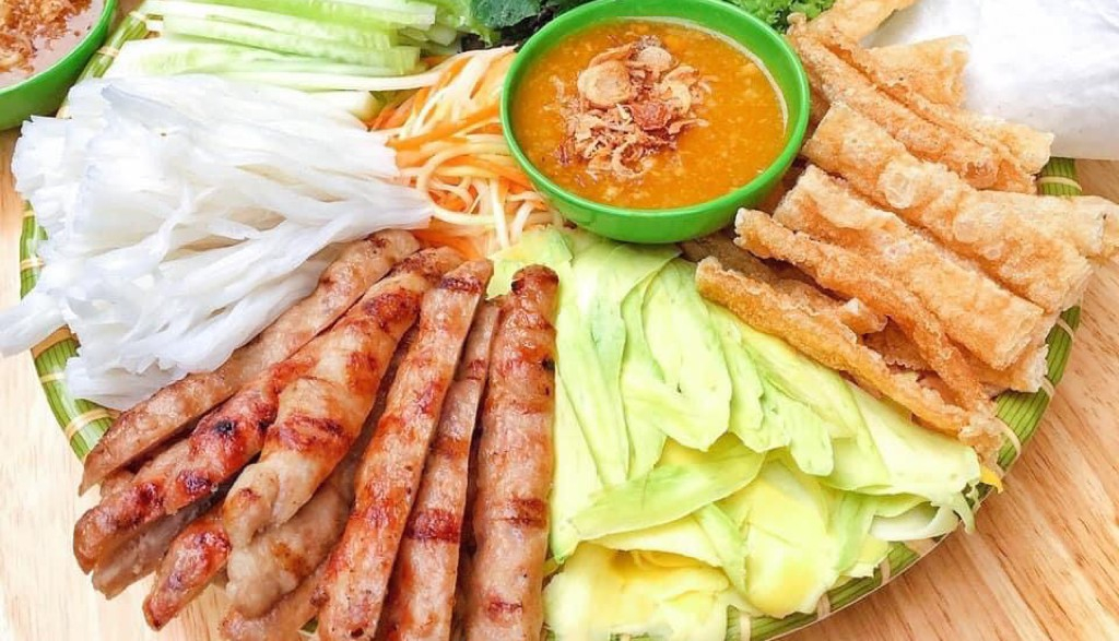 Quán Nẫu - Tăng Nhơn Phú