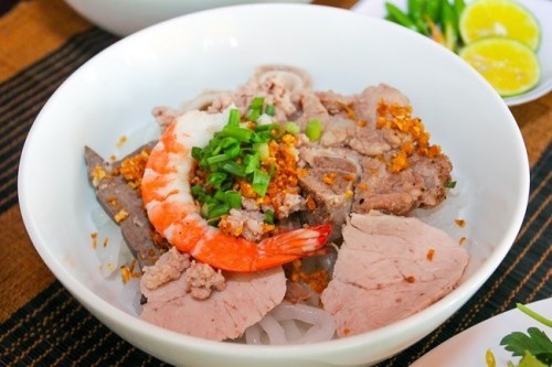 Quán Loan - Bánh Canh Cua - Hủ Tiếu - Súp Cua - Đường Số 12