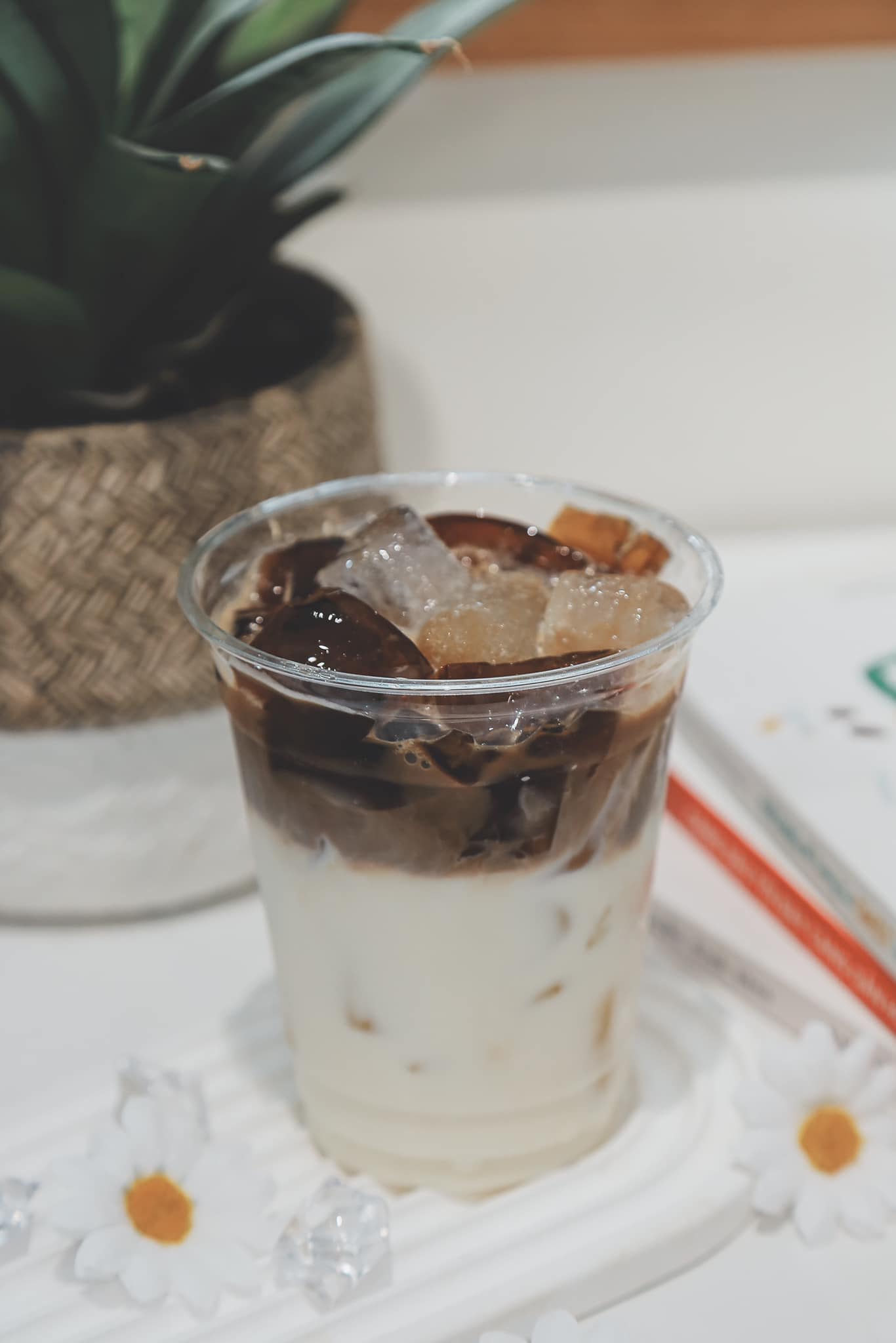 Gal Coffee & Tea - Trần Quý Cáp