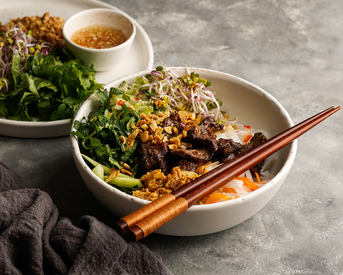 BB House - Bún Bò Trộn - Lâm Hạ