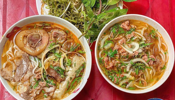 Món Huế Hoàng Yến - Bún Bò Huế - Lê Văn Sỹ