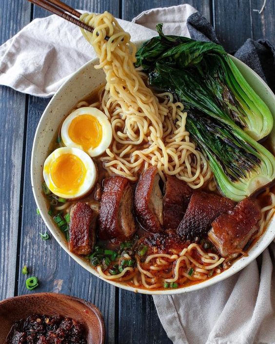 Bánh Cuốn Nóng & Mì Gà Tần - Gà Tần & Bánh Cuốn - Phố Vọng