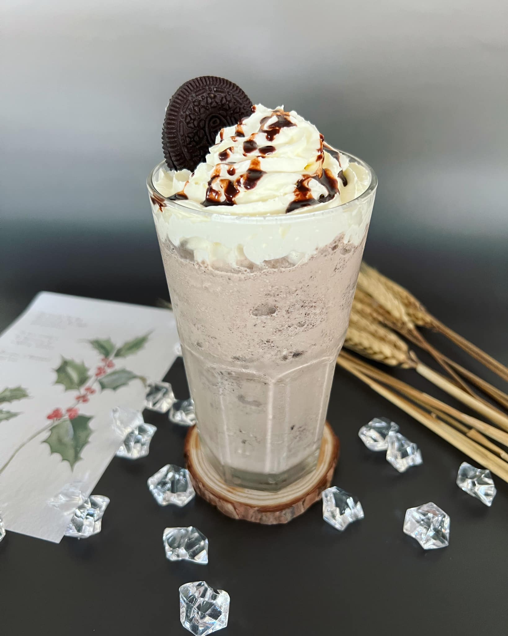 Xinh Cafe - Bờ Sông Sét