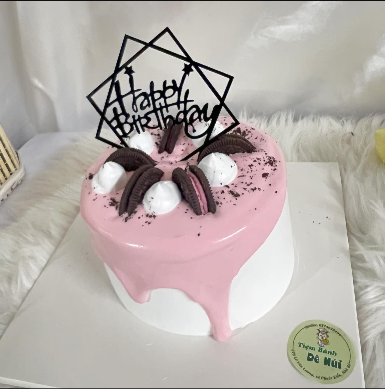 Tiệm Bánh Dê Núi - Bánh Ngọt - Lê Văn Lương