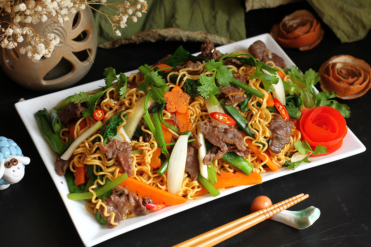 Bún Đậu Mẹt Cô Út - Đường Bờ Sông Sét