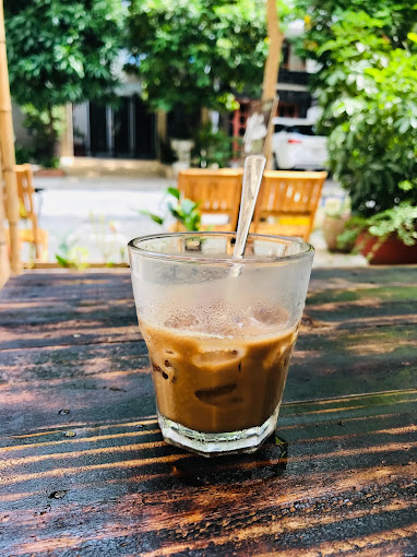 Niên Coffee - Đường Số 10