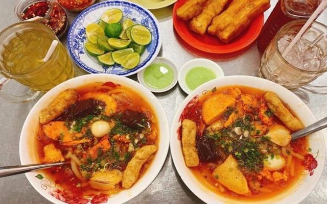 Bánh Canh Cua Cô Diệu - Nguyễn Văn Đậu