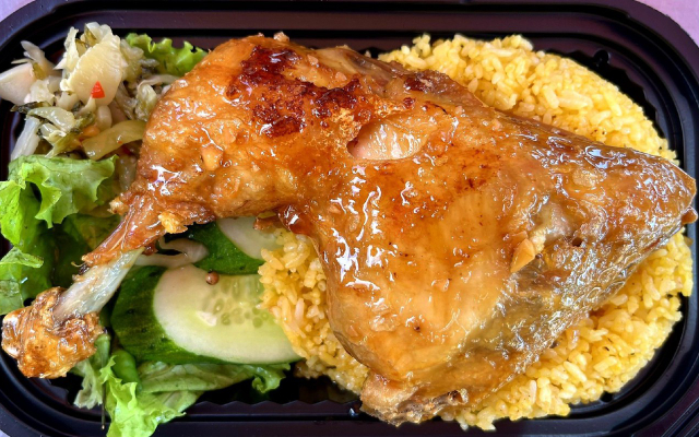 Min Food - Cơm Gà Sườn Siêu Sốt - Đê La Thành