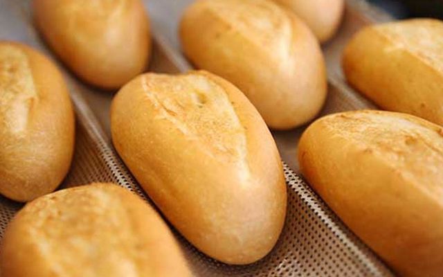 Bánh Mì Thịt Nướng - Xa Lộ Hà Nội