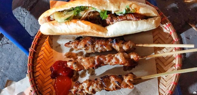 TOK Burgers - Bánh Mì Kim Chi Thịt Nướng - Đường 19/5