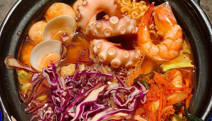 Bếp Nhà Tom - Gỏi Cuốn & Mẹt Cuốn - Phú Diễn