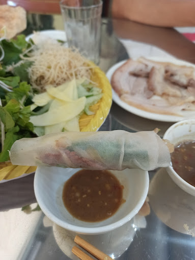 Bà Hiếu - Thịt Heo Hấp Cuốn Bánh Tráng - Đào Duy Từ