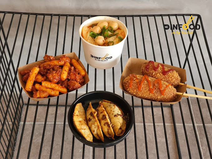 Cơm Gà Xối Mỡ 131 - Nguyễn Văn Xơ