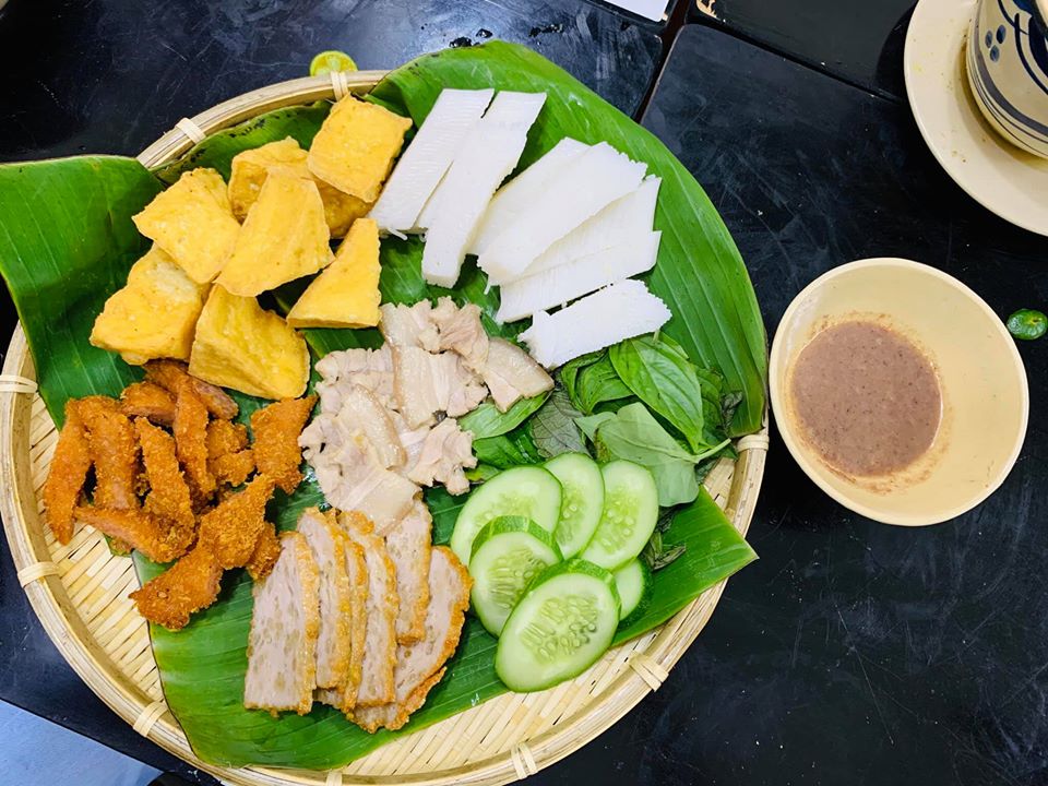 Bún Đậu Mẹt & Lòng Trần Cháo - Dương Quảng Hàm