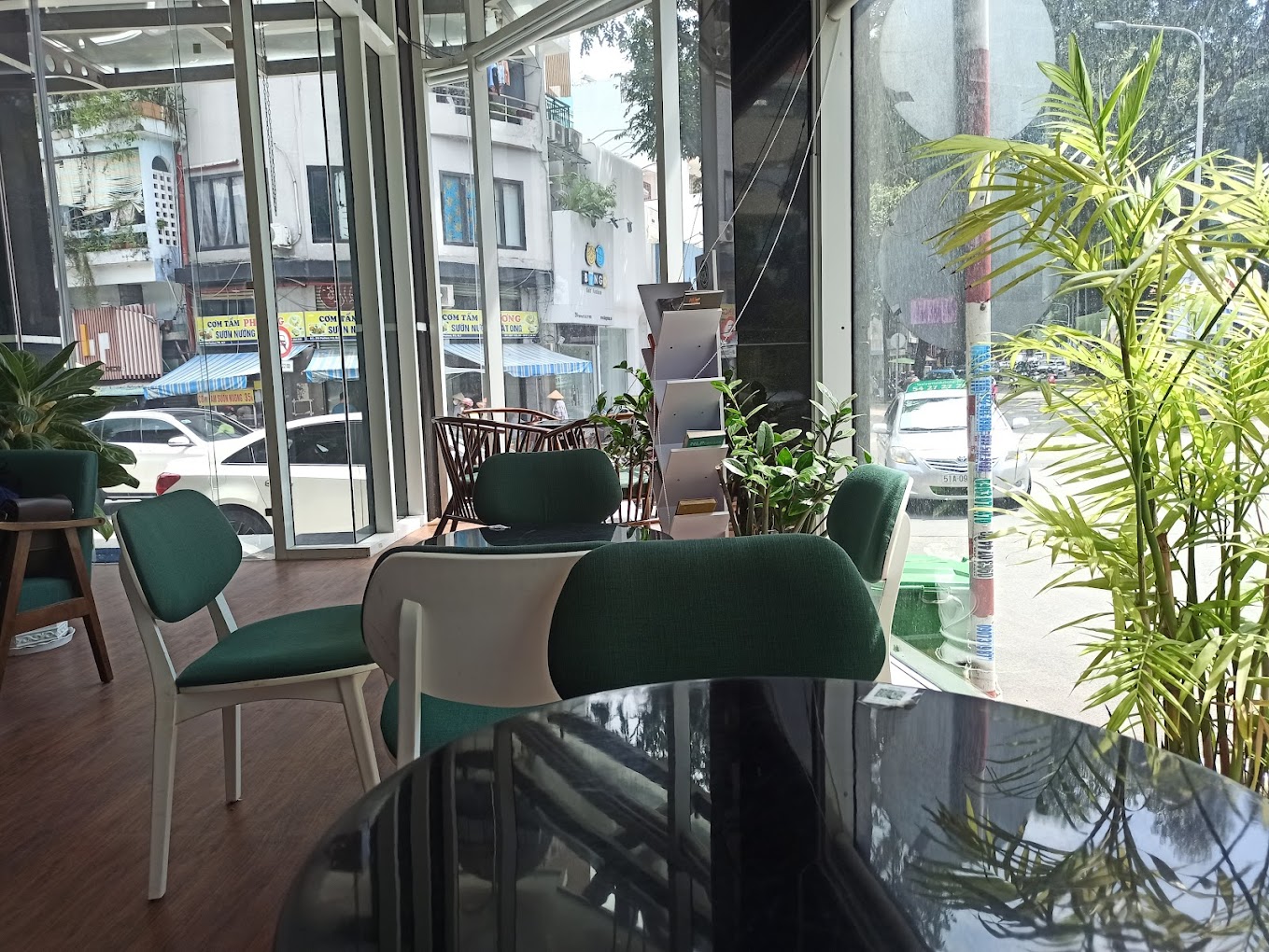 Hydrogen Coffee - Trần Quốc Toản