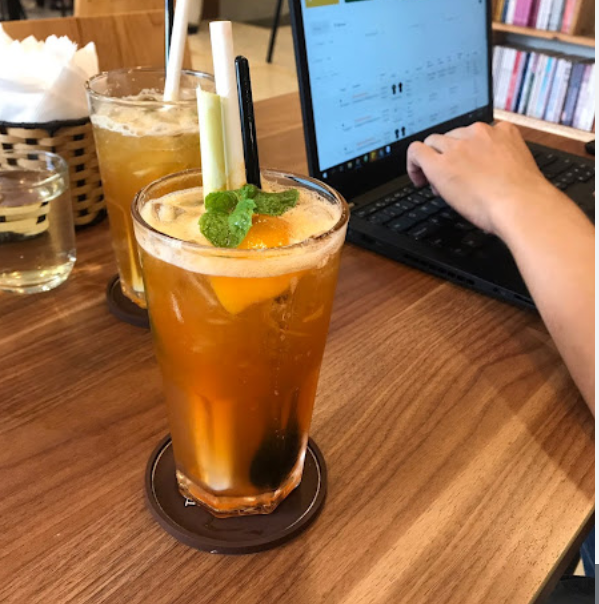 TIỆM CAFE THẢO - Quang Trung