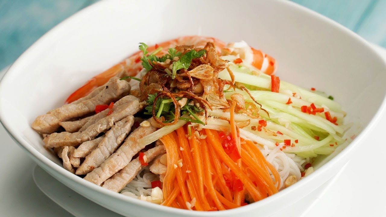 Hoàng Huệ - Cơm Rang & Bún Bò Trộn - Mỹ Đình