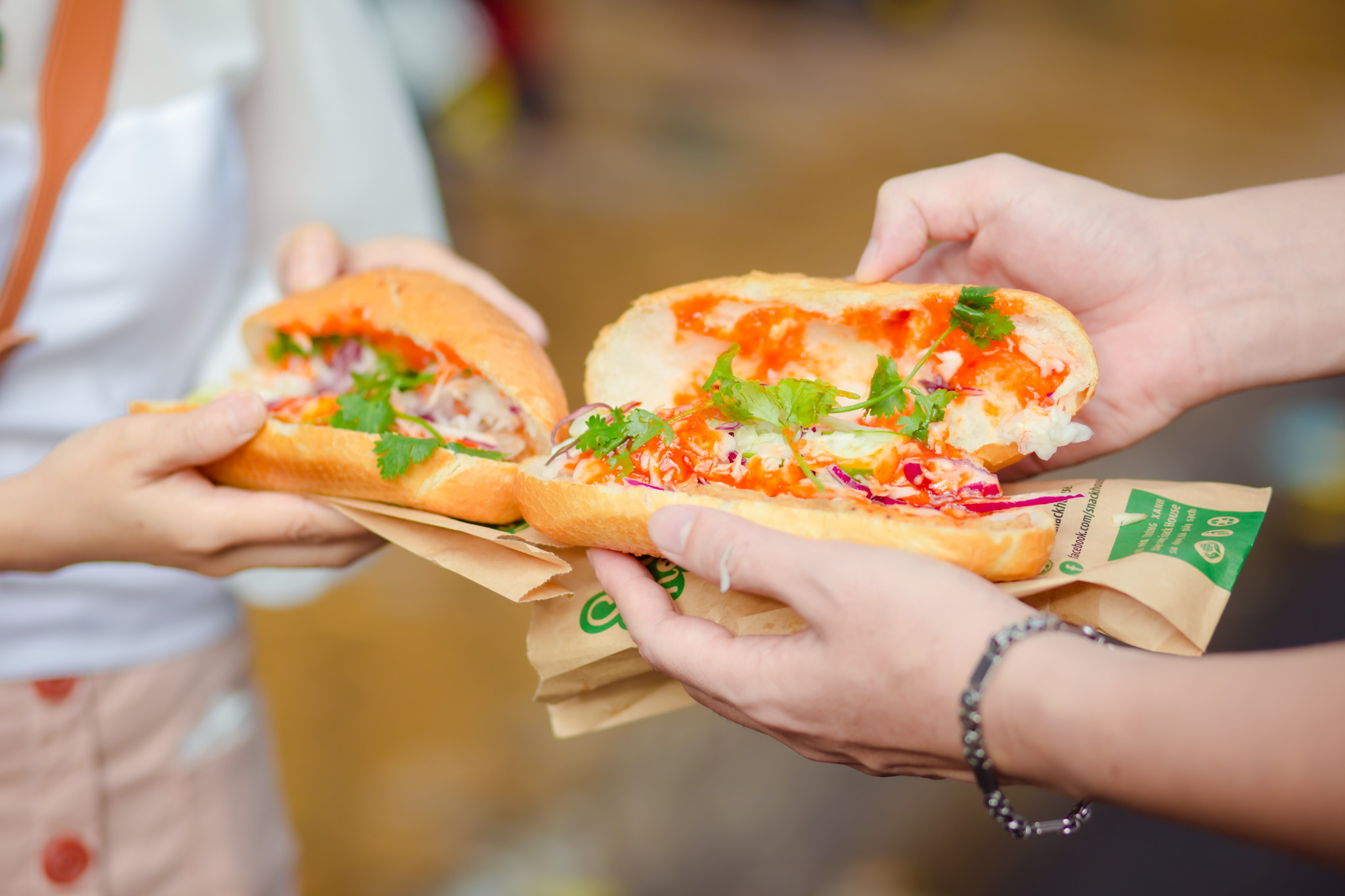 Bánh Mì Snack House - Nguyễn Cửu Vân