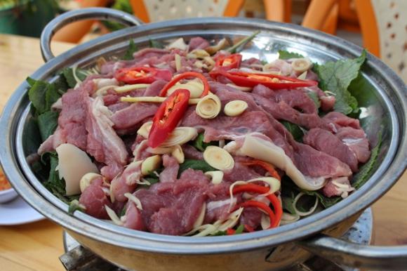 Ngọc Dương Quán - Lê Quang Định