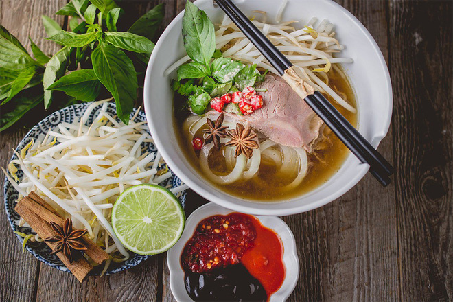 Phở Dung - Ni Sư Huỳnh Liên
