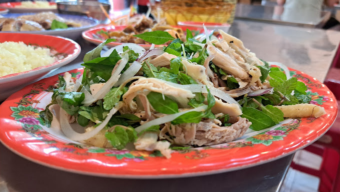 Cơm Gà Bà Buội Hội An - Hồ Nghinh
