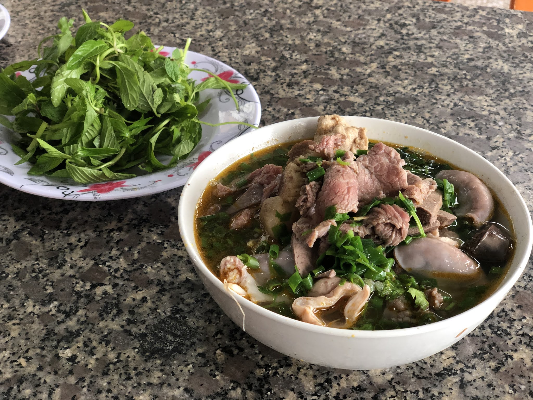 Bún Lòng Ny Ny - Nguyễn Lương Bằng