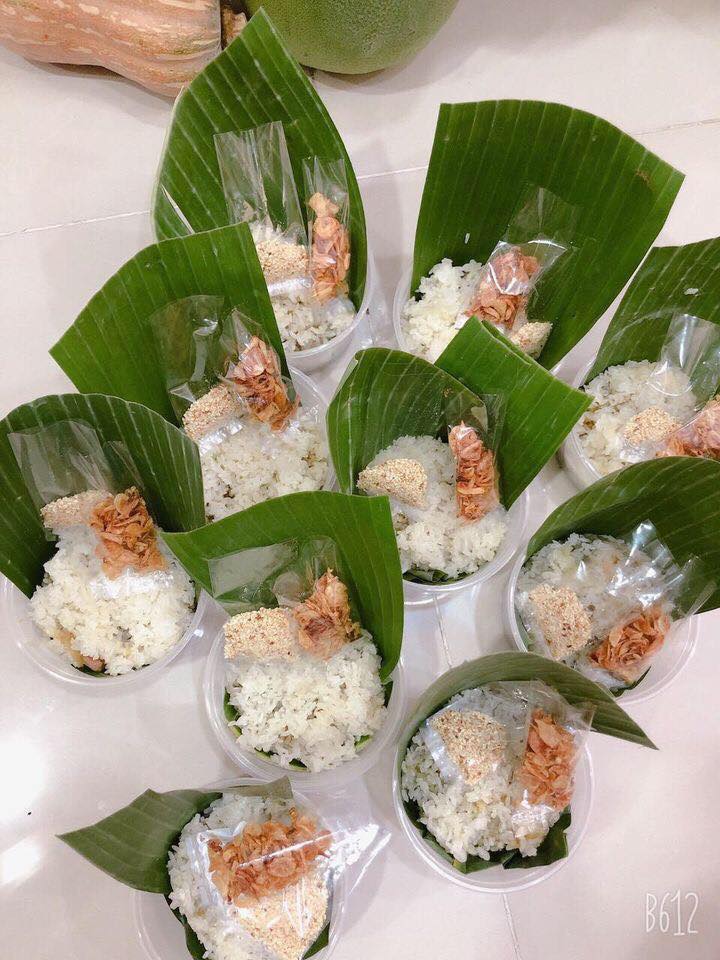 Xôi Khúc Lá Dứa Ngân Phạm - Hậu Giang
