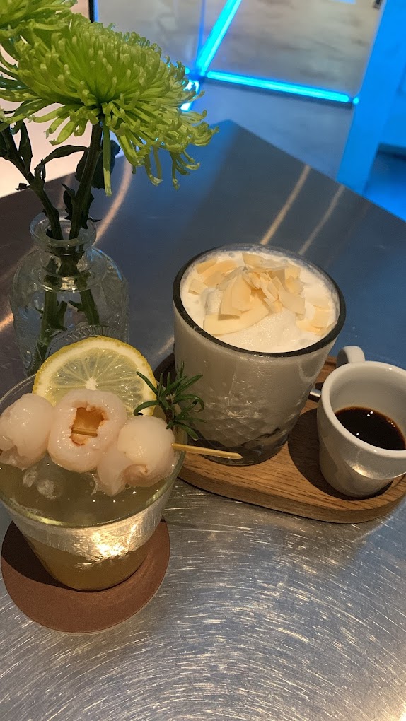 The Running Bean - Coffee & More - Nhà Thờ