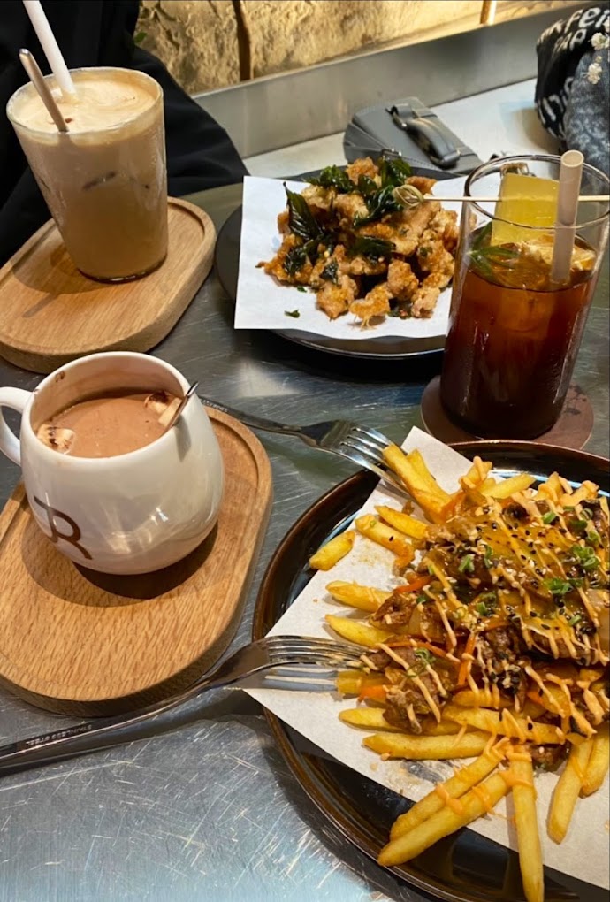 The Running Bean - Coffee & More - Nhà Thờ