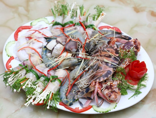 Vua Lẩu Hải Sản Atlantis - Lê Thanh Nghị