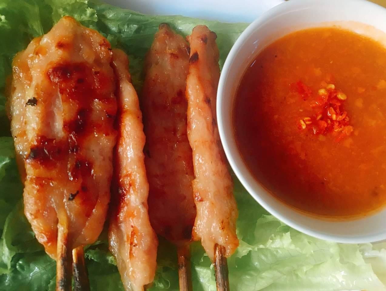 Bánh Canh Hà Lan & Nem Nướng - Huỳnh Tấn Phát