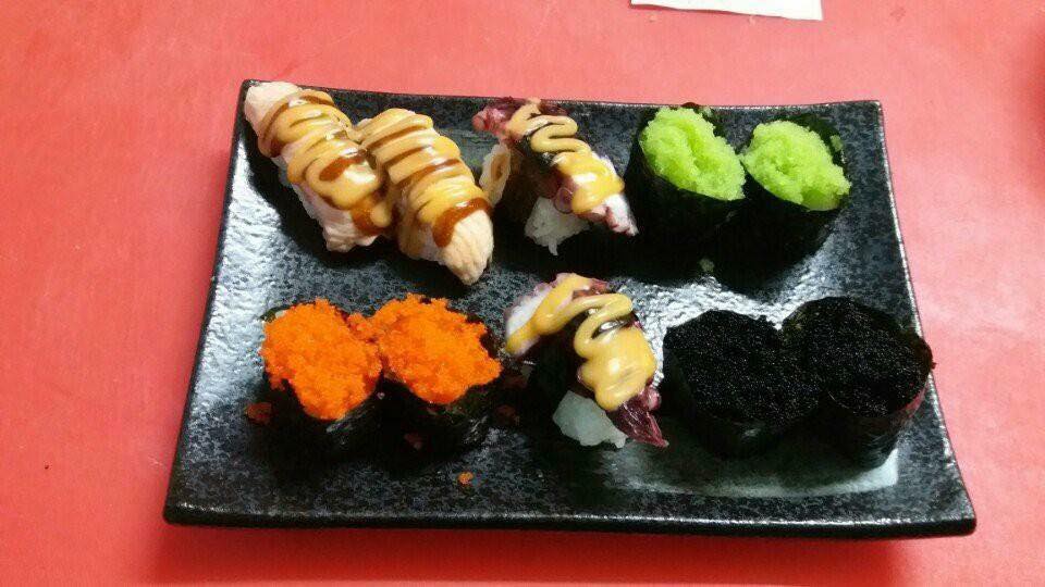 Mr. Tôm - Sushi Đường Phố - Lê Thị Hồng