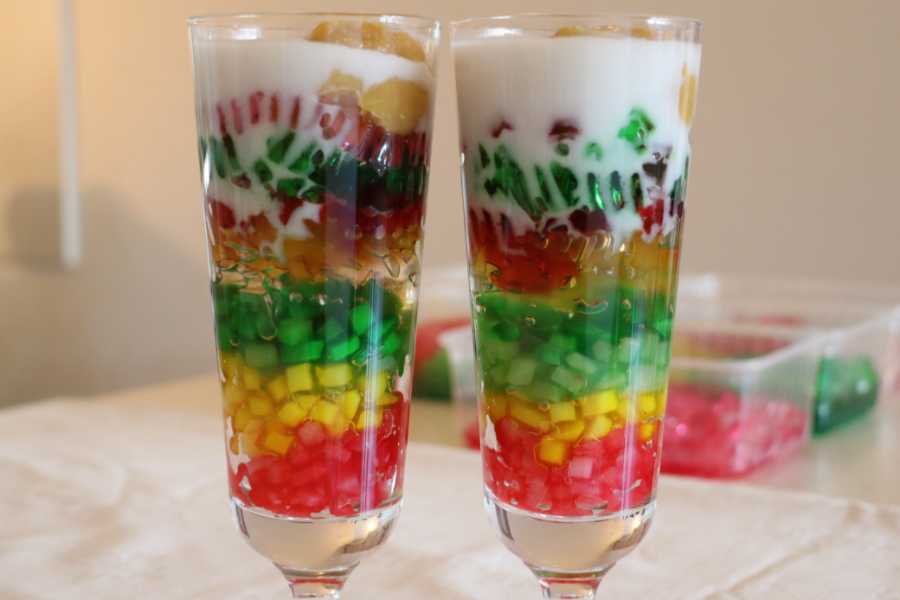 Chè Hà Trâm - Xóm Chiếu