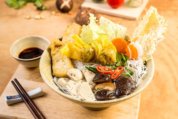Quán Chay Vạn Phước - Bùi Hữu Nghĩa