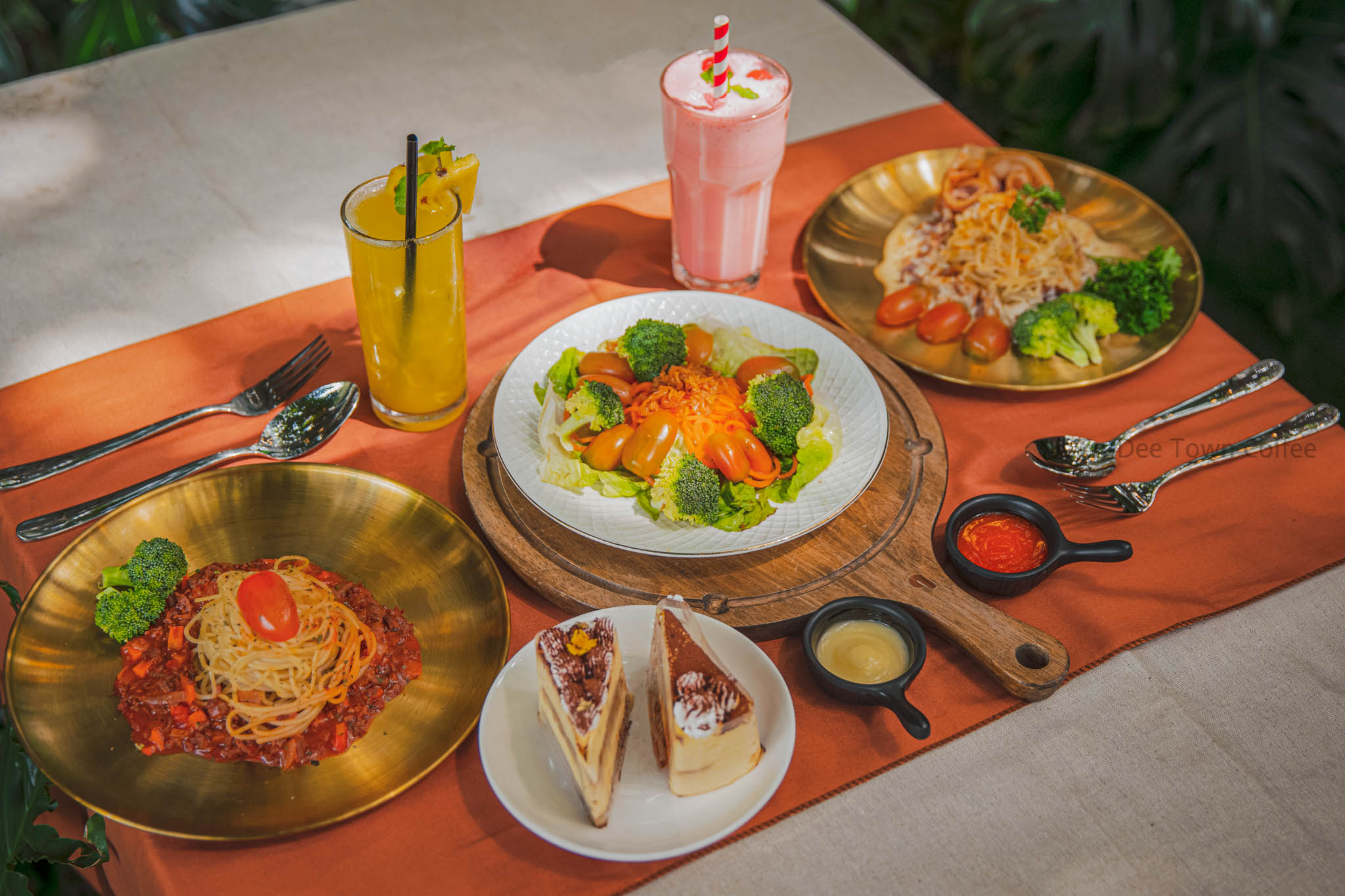 En - Dee Town Cafe - Lê Thị Kỉnh