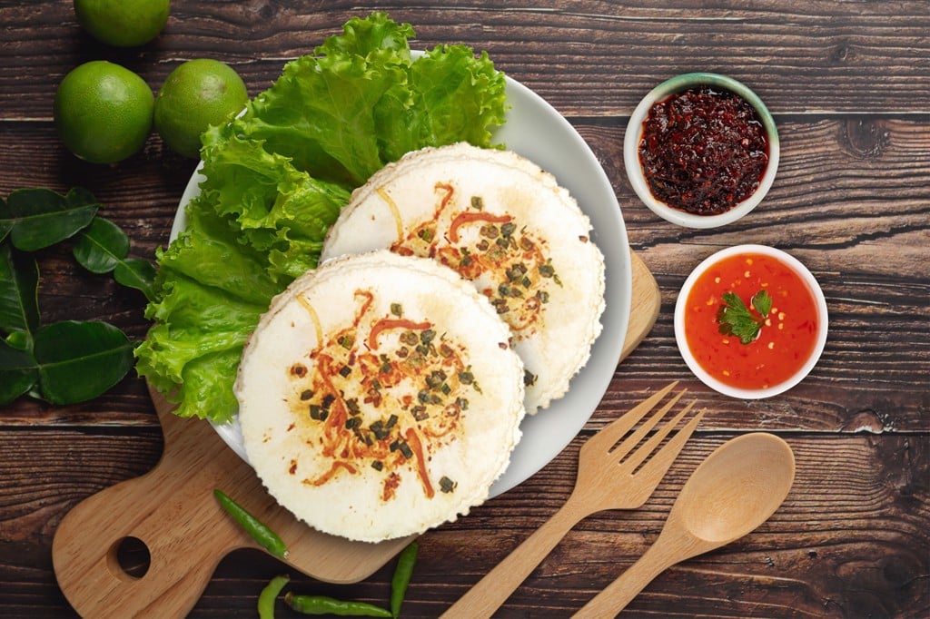 O Lan - Bánh Ép Huế Khô & Ướt - Nguyễn Văn Quá