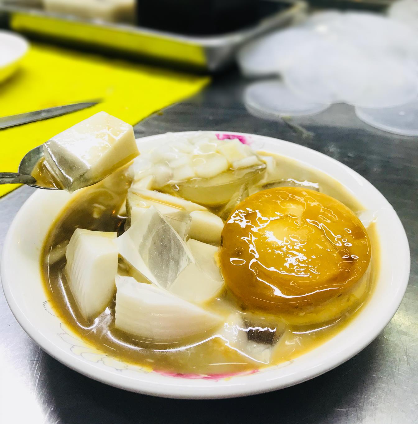 Bánh Flan Bình Thuận - Nguyễn Gia Trí