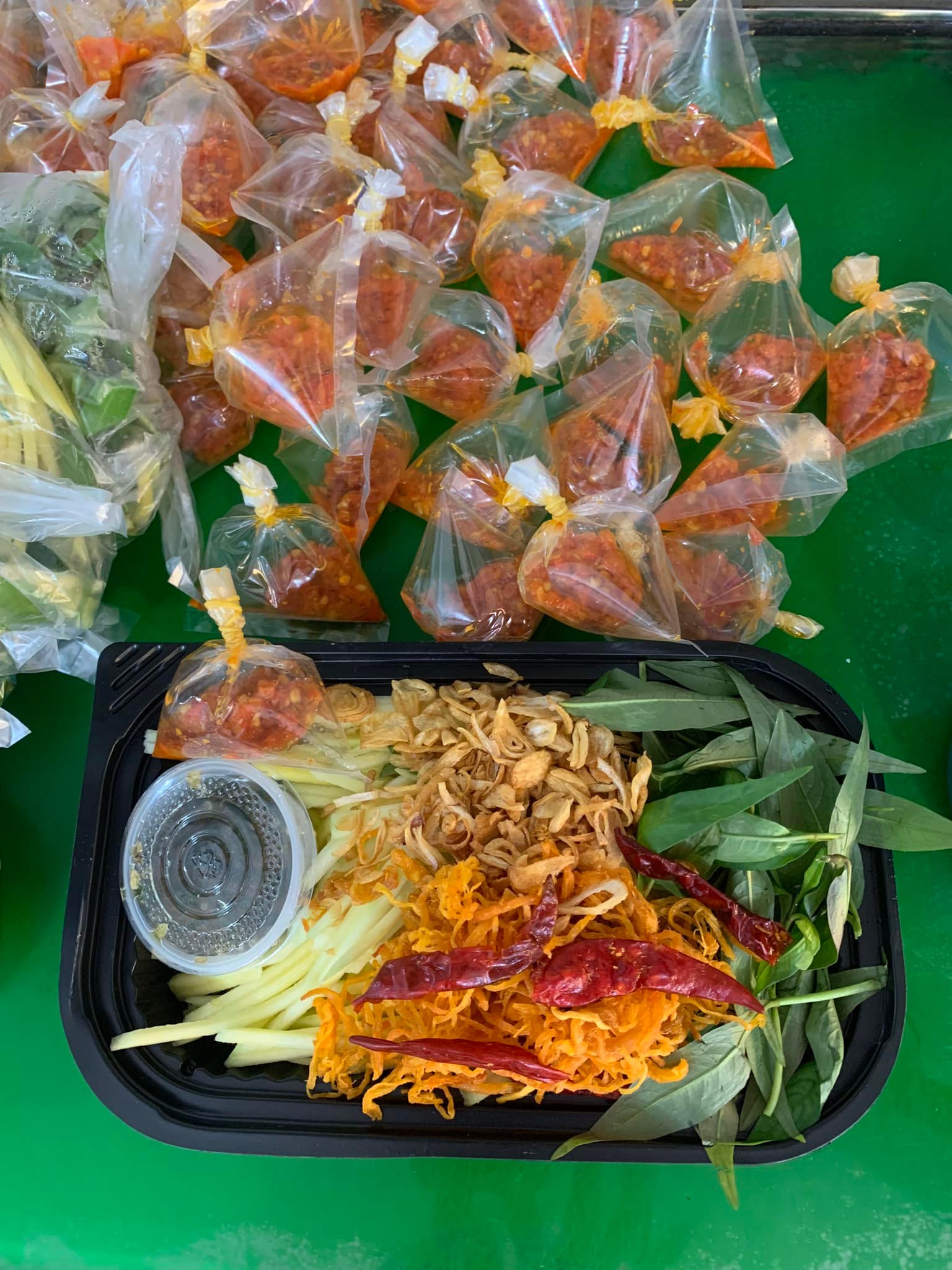 Bánh Tráng Trộn Cô Năm - Bánh Tráng - Điện Biên Phủ