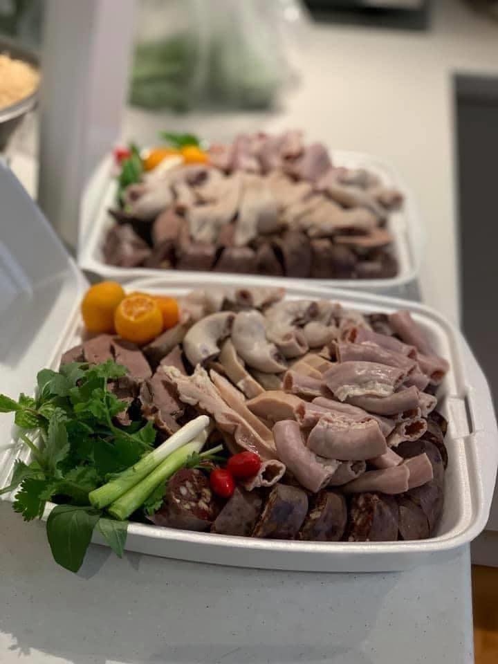 Cháo Lòng Bà Năm - Lâm Văn Bền