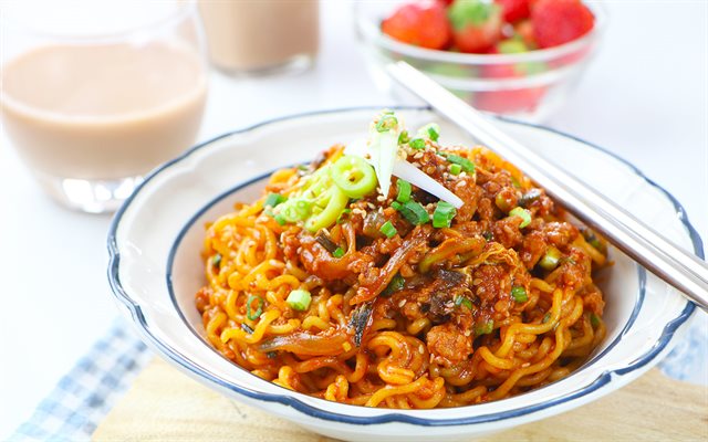 Ăn Vặt Mẹ Gấu - Trung Kính