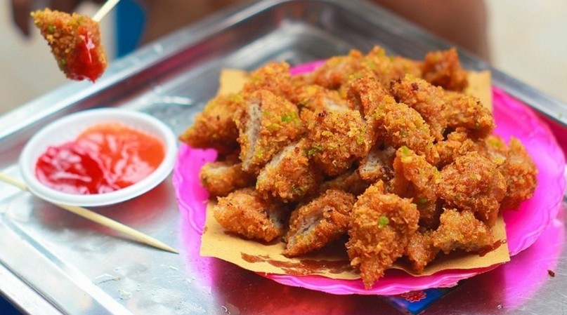 Ốc A Thoòng Ngõ - Hoàng Quốc Việt