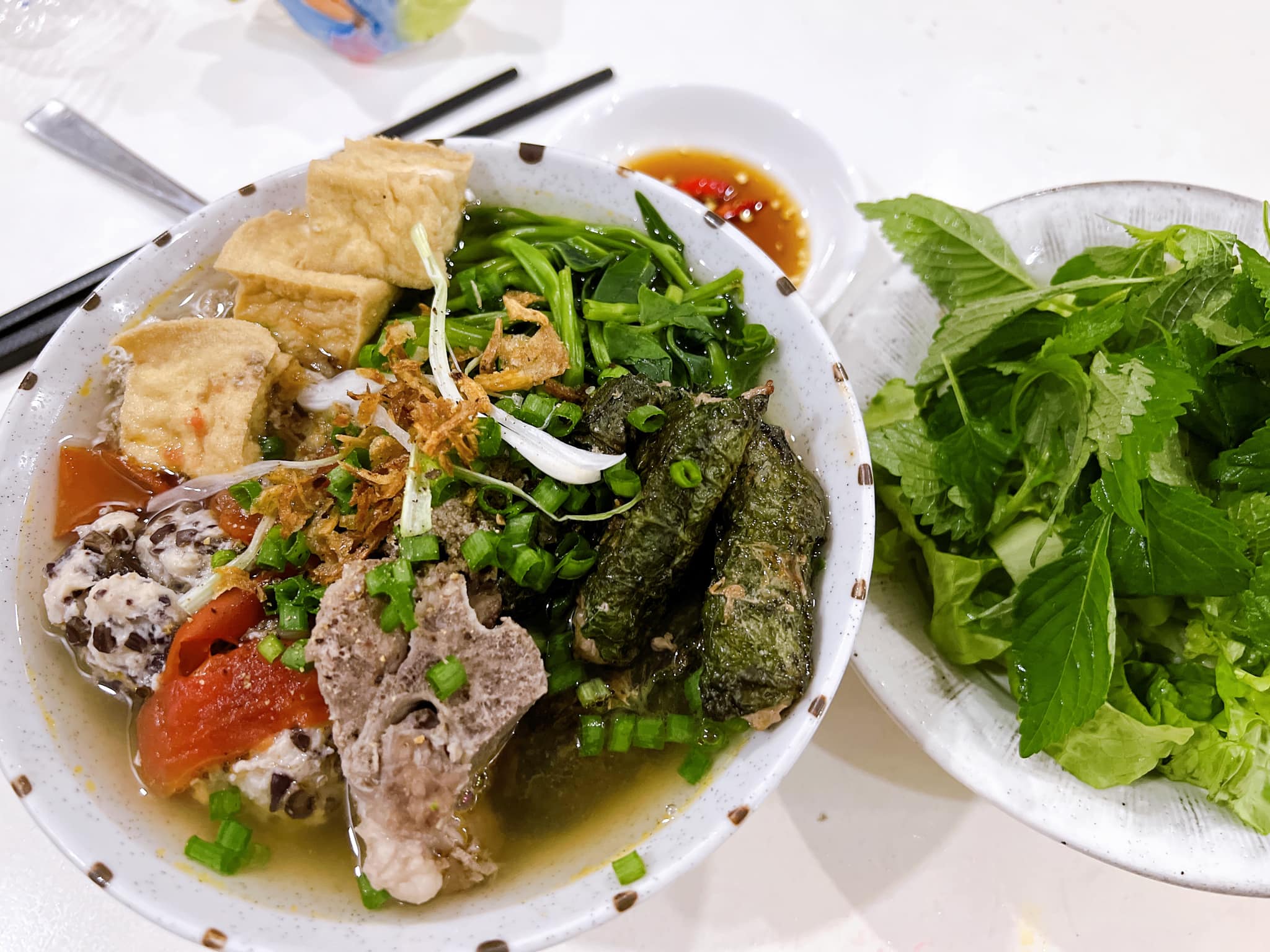 Bánh Đa Cua & Bún Cá Hải Phòng - Lâm Văn Bền