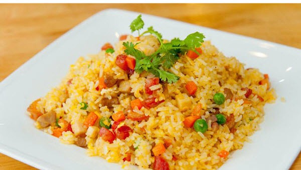 Quán Anh Béo - Cơm Rang Gà - Cầu Diễn