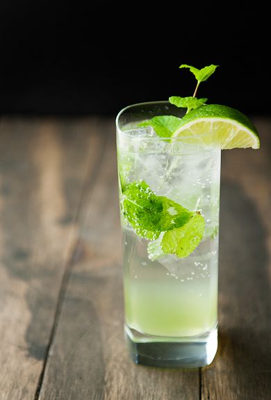Rêu Coffee - Trưng Nữ Vương