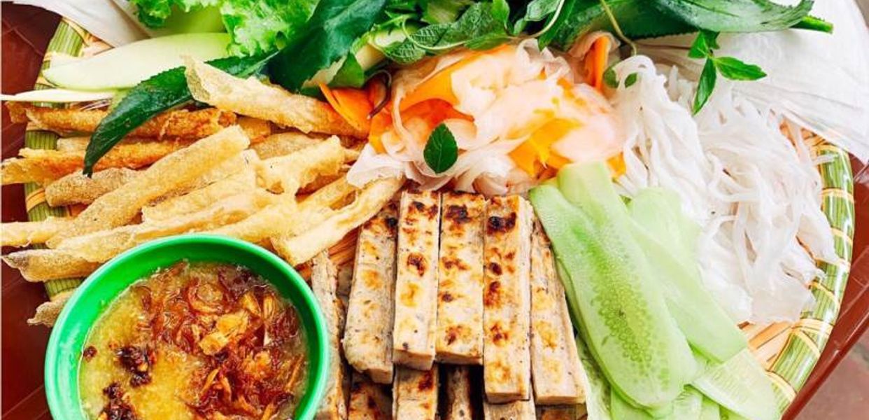 Nem Nướng Hoa Giấy - Tạ Quang Bửu