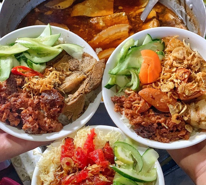 Bánh Mì Xôi Mặn Cô Giàu - Trần Văn Đang