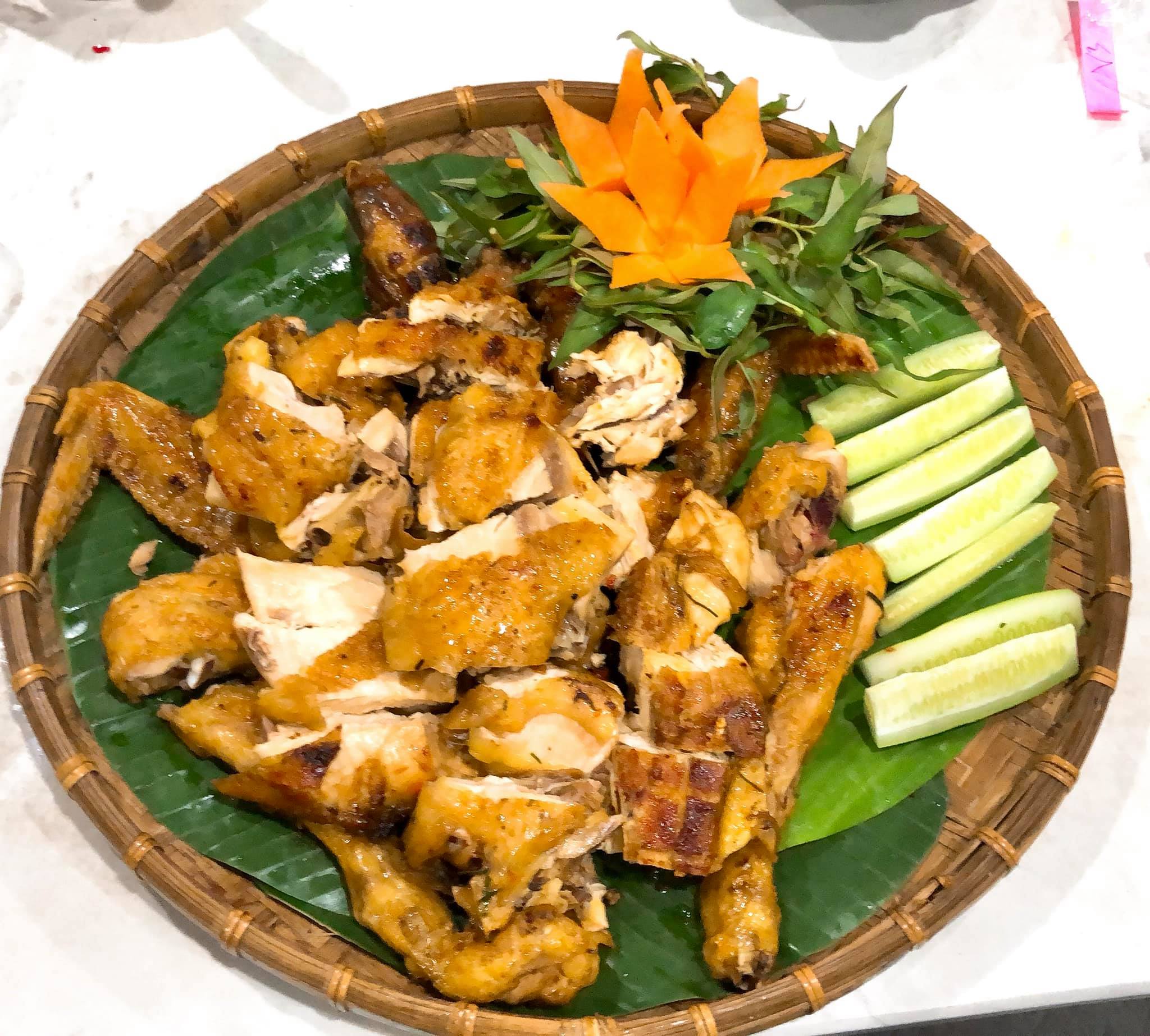 Sam Kitchen - Gà Nướng - Hẻm 159 Hà Giang