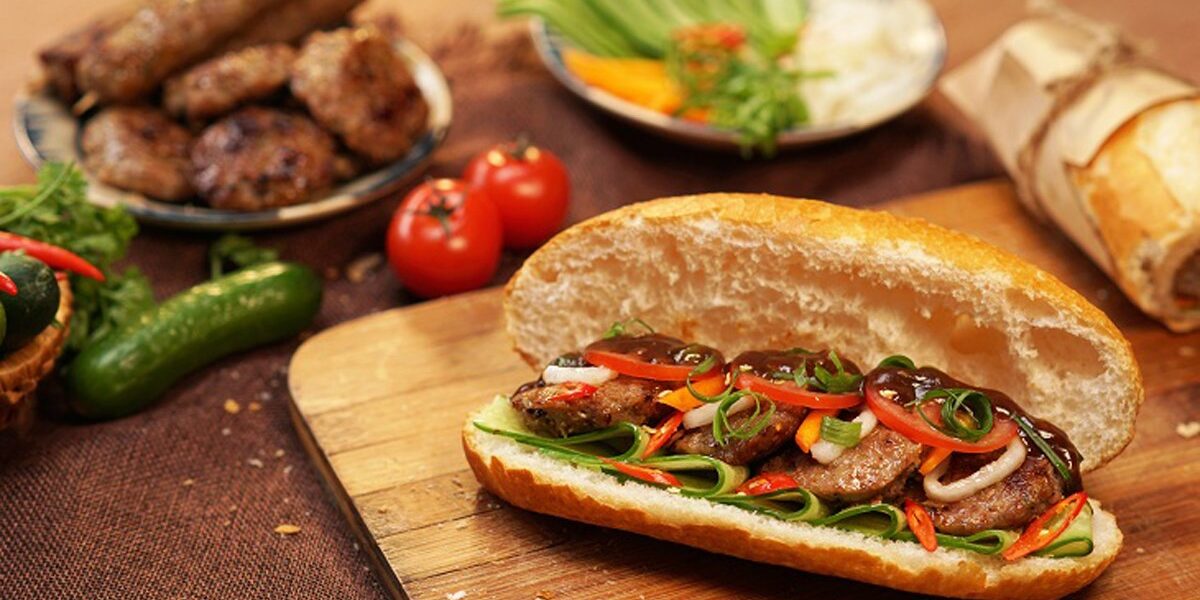 Bánh Mì Chả Nóng Dũng Hạnh - Vũ Trọng Phụng