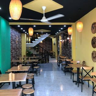 Ẩm Thực Miền Trung Thanh Thúy - Quang Trung